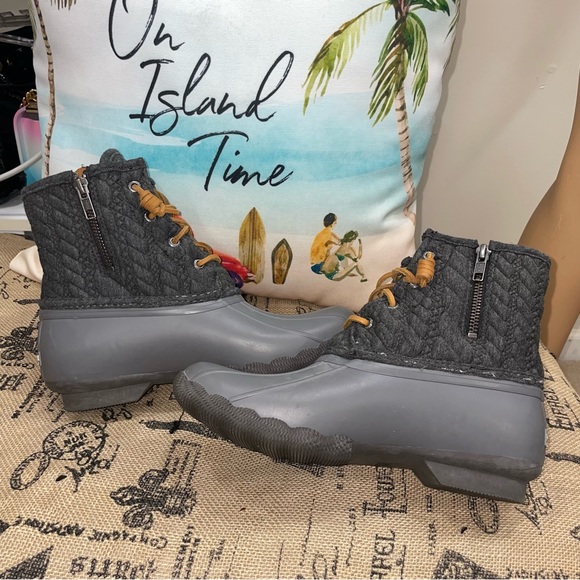 Sperry Duck Gray Charcoal Saltwater Rope Quilted Ankle Boot Size 7M - Picture 7 of 11